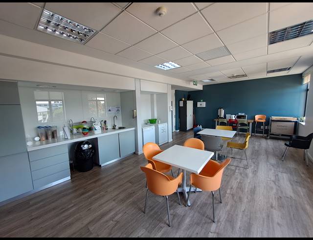 4,930M² OFFICE TO LET IN ILLOVO